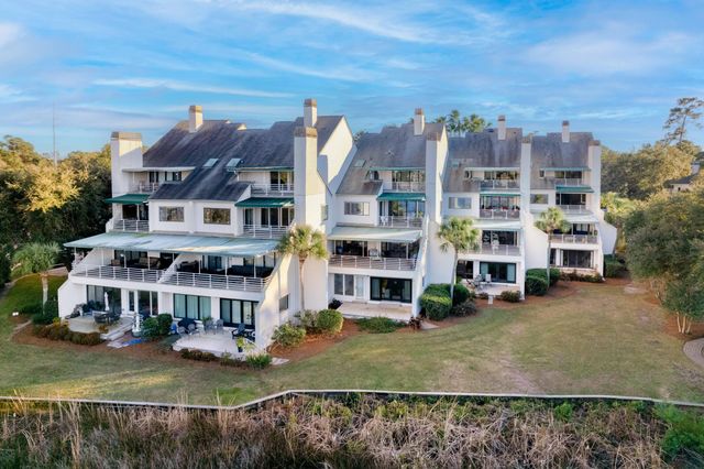 $1,275,000 | 150 Wappoo Creek Drive, Unit 15 | Charleston