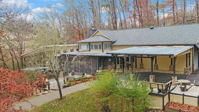 $699,900 | 214 Hedden Road | Notla Township - Cherokee County