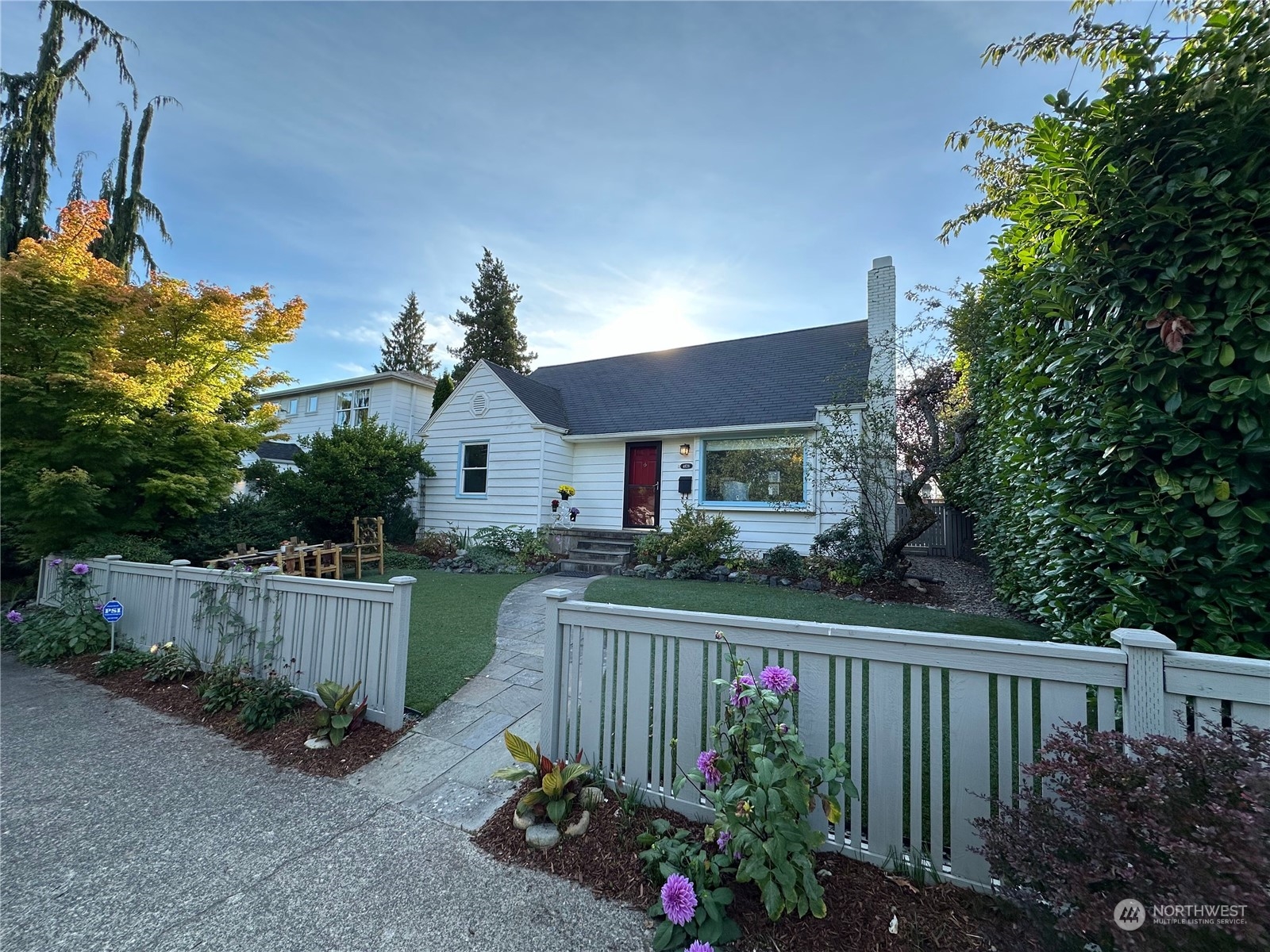 a house view with a garden space