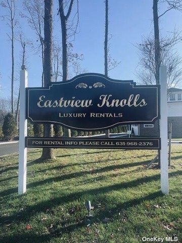 $2,650 | 221 Eastview Drive, Unit 5 | Central Islip