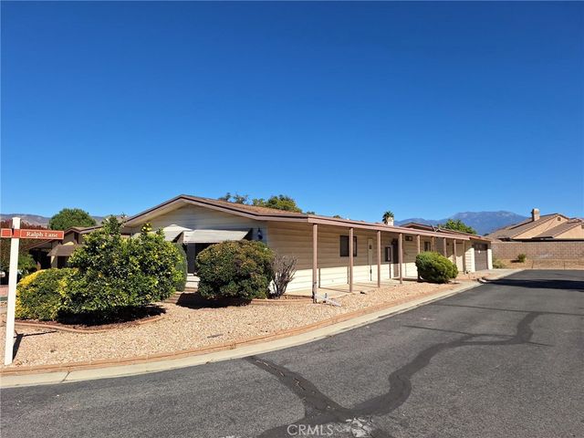 $112,000 | 1300 West Menlo Hemet Ca, Unit 227 | Hemet