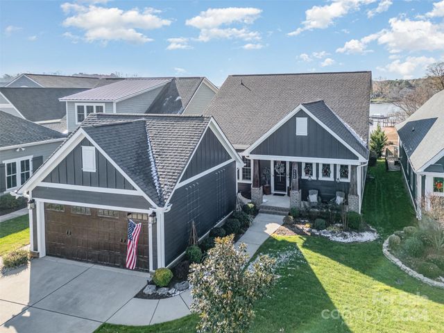 $1,745,000 | 112 Sisters Cove Court | Davidson Township - Iredell County