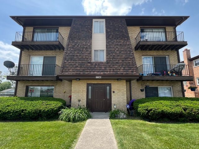 $132,500 | 17340 Ridgeland Avenue, Unit 2S | Tinley Park