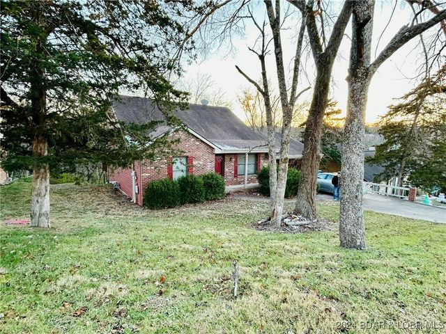 $230,000 | 2317 Colonial Hills Road | Jefferson City