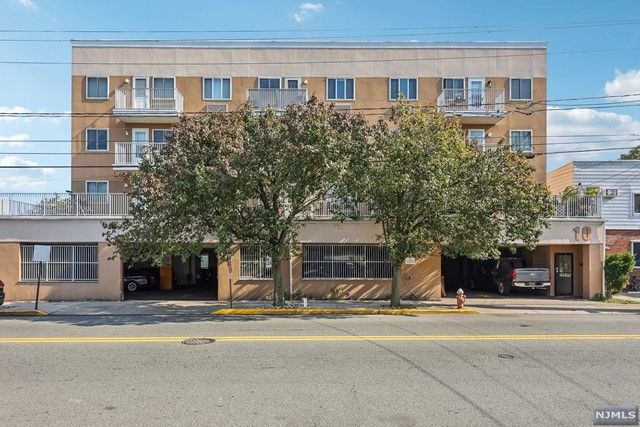 $420,000 | 10 Palisade Avenue, Unit 3A | Cliffside Park