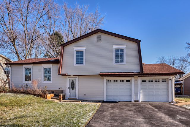 $495,000 | 1485 Worden Way | Elk Grove Village