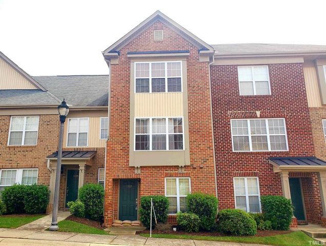 $1,896 | 9707 Briertownes Parkway | Townhomes at Brier Creek