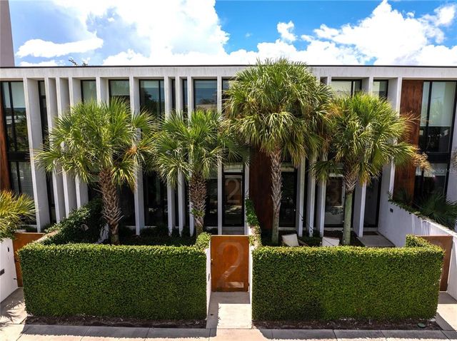 $495,000 | 154 2nd Street Southwest, Unit 2 | Downtown Winter Haven