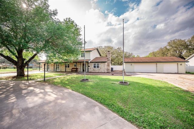 homes for sale in van vleck tx