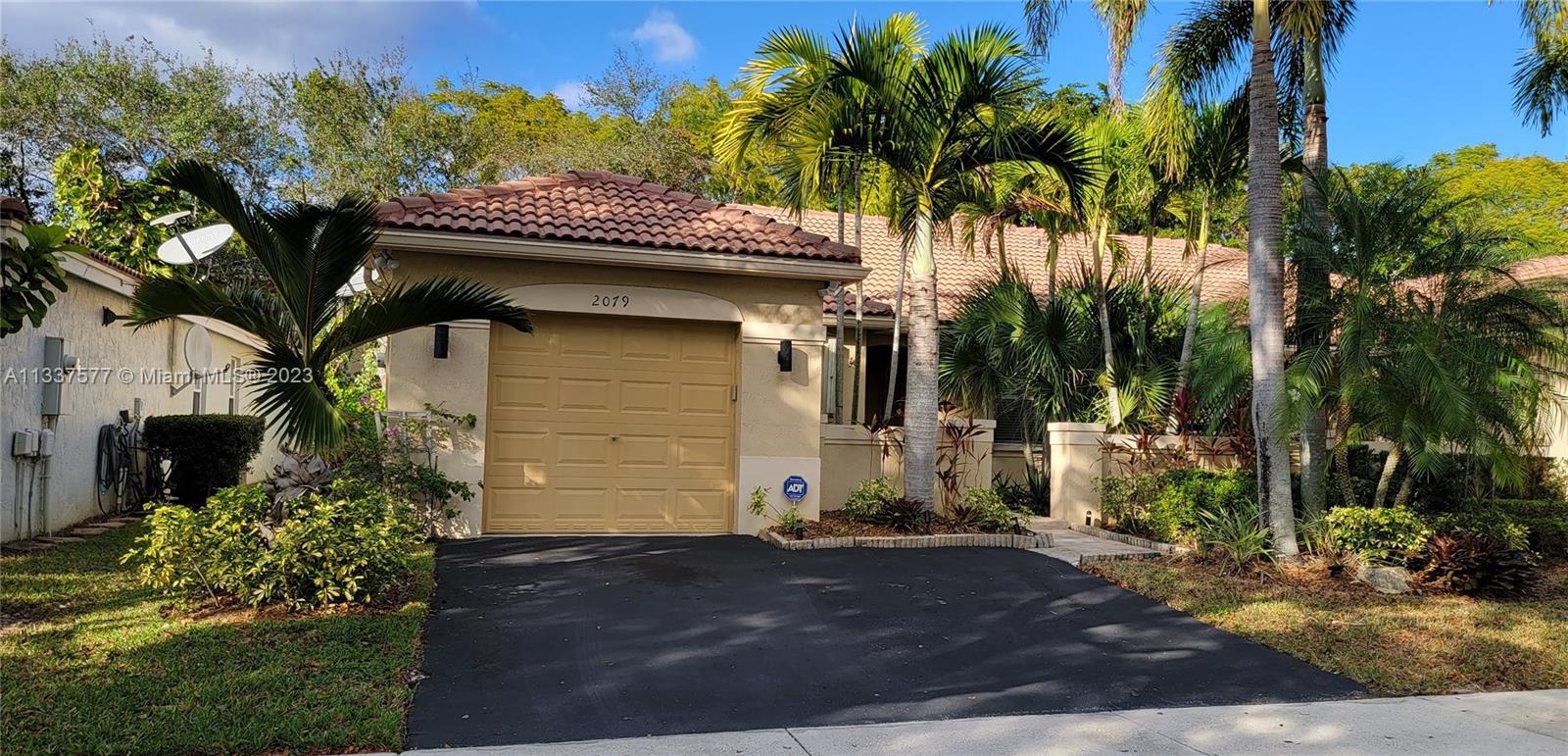 Savanna, Weston, FL 33327 | Compass