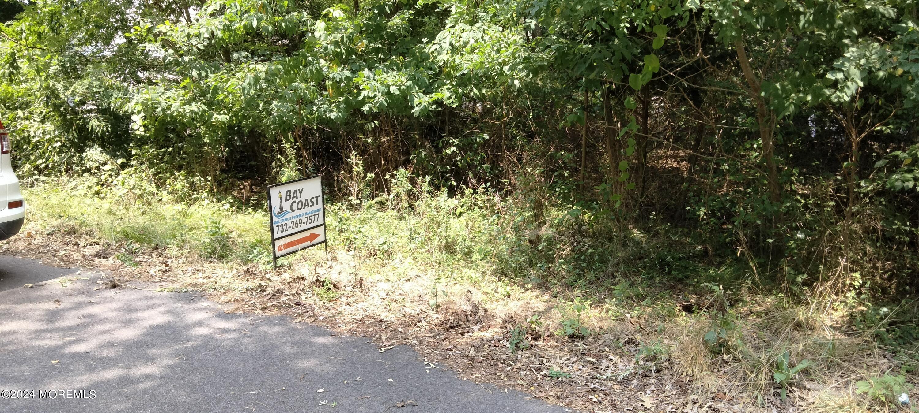 a view of sign board