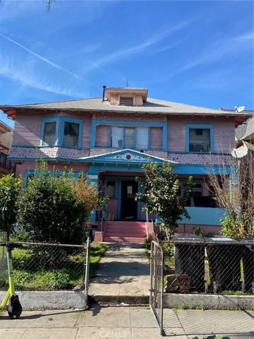 $2,199,000 | 1037 South Bonnie Brae Street | Pico Union