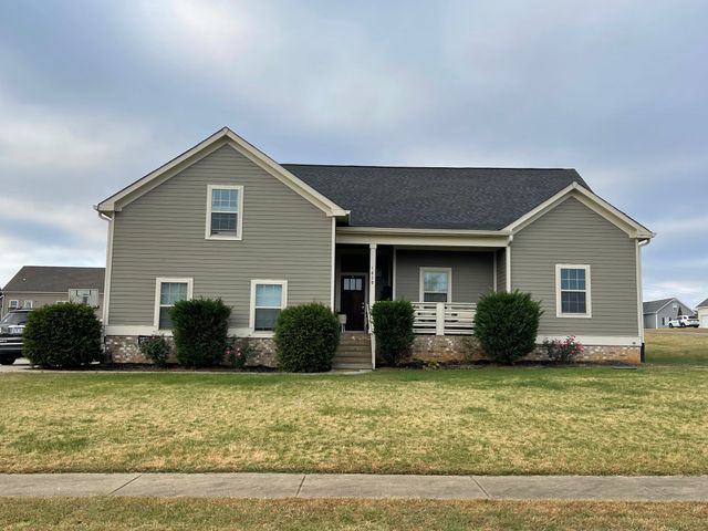 $2,650 | 1020 Petal Lane