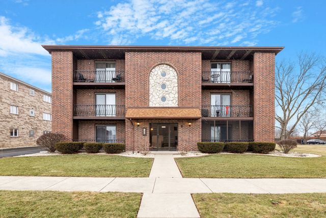 $2,200 | 8124 168th Place, Unit 1W | Tinley Park