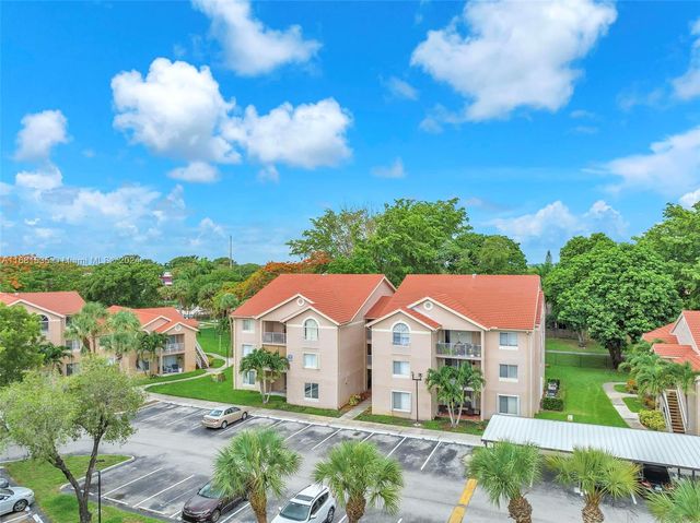 $2,650 | 10630 Southwest 158th Court, Unit 302 | The Hammocks