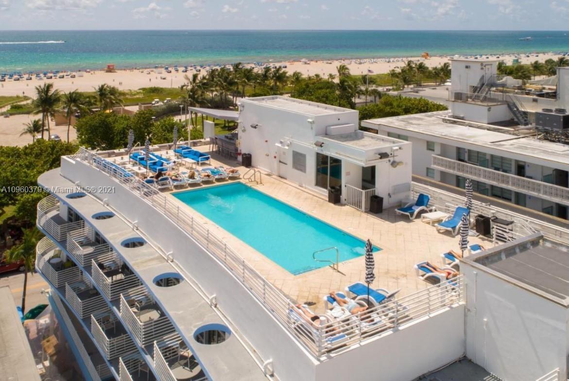 Discovering 1052 Ocean Drive, Miami Beach, FL: A Traveler's Guide