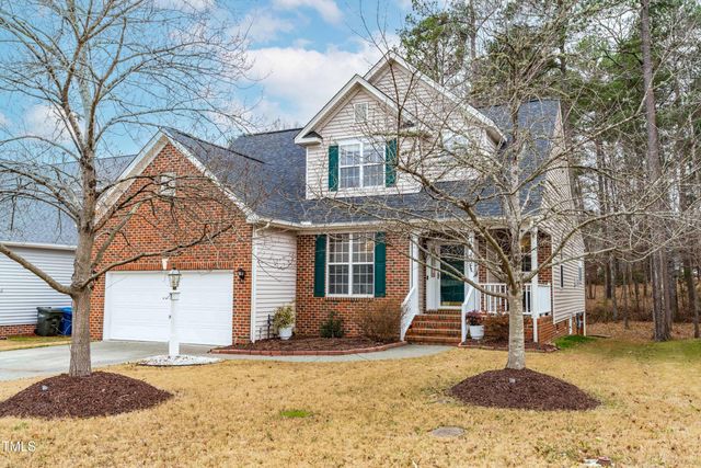 $520,000 | 2008 Carnation Drive | Magnolia Place