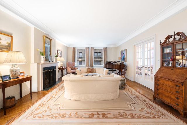 $4,999,000 | 1075 Park Avenue, Unit 3D | Upper East Side