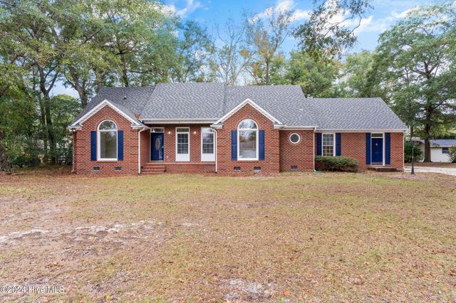 $450,000 | 172 Goose Neck Road West | Rocky Point Township - Pender County