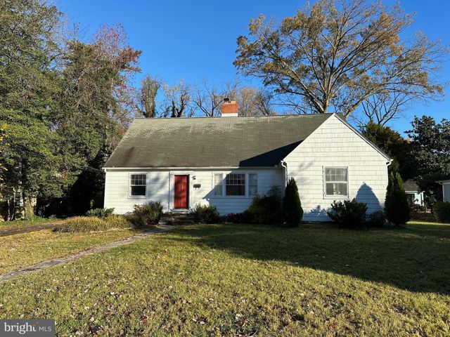 $899,900 | 15 Ridge Road | Severna Park