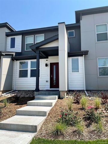 $2,675 | 6506 North Biscay Street | Denver International Airport