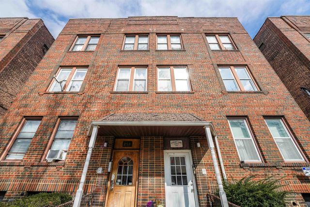 $2,100 | 258 Clendenny Avenue, Unit 3 | West Bergen