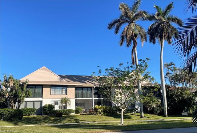 $1,199,000 | 415 10th Avenue South, Unit 7 | Olde Naples