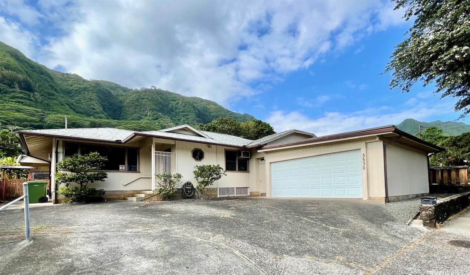 3530 Manoa Road - Curb View, Entry with Two Car Garage