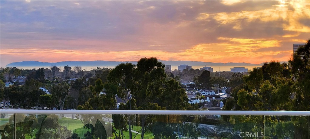 Sunset view of ocean and Catalina Island