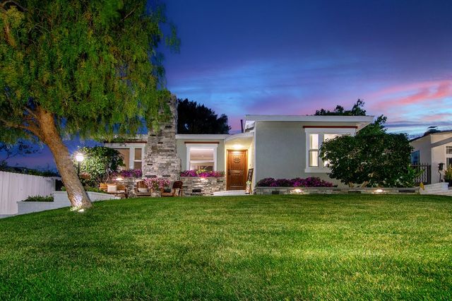 $1,495,000 | 647 South Sparks Street | Rancho District