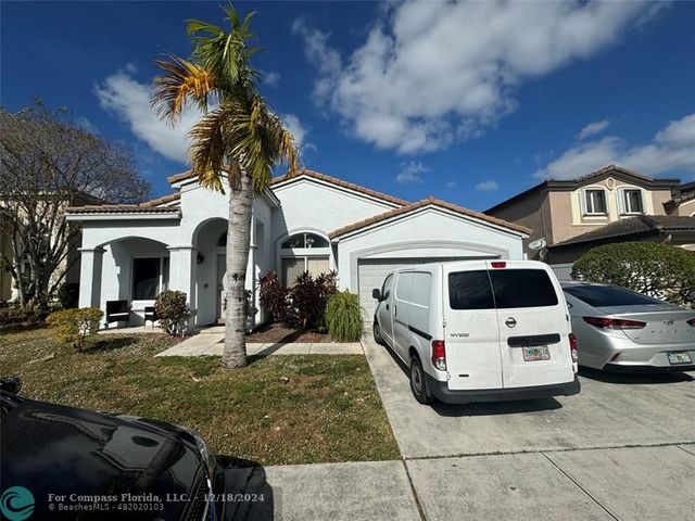 $3,600 | 10635 Southwest 17th Place | Davie