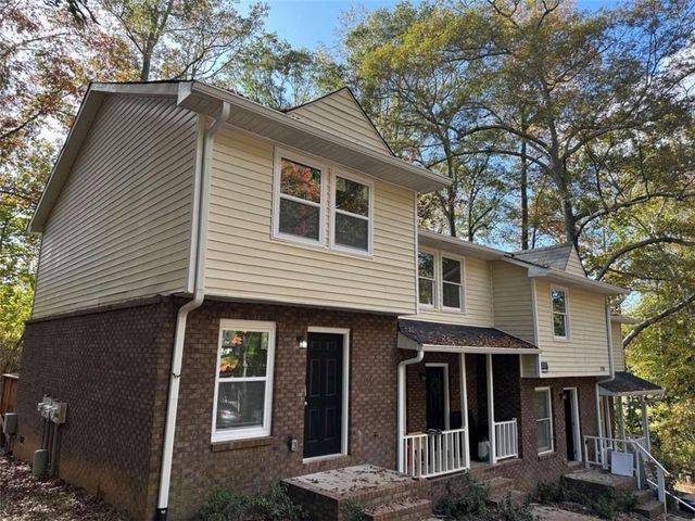 $995,000 | 5144 Spring Street | Flowery Branch