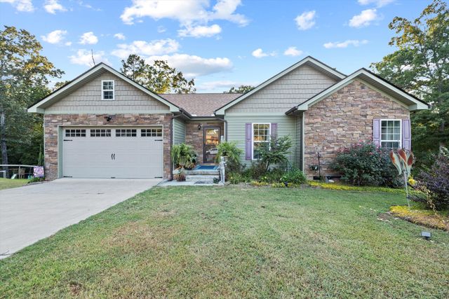 $355,000 | 1803 Staghorn Drive | Bakewell-Sale Creek