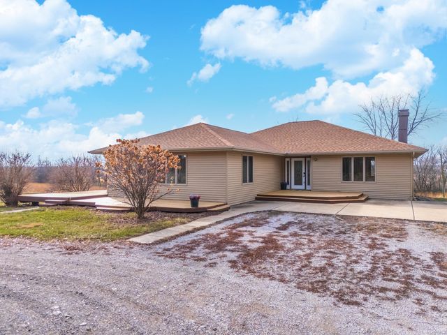 $485,000 | 345 Evergreen Lake Road | Kansas Township - Woodford County