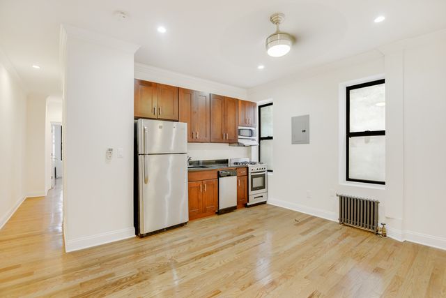 $3,350 | 1159 President Street, Unit 2E | Crown Heights