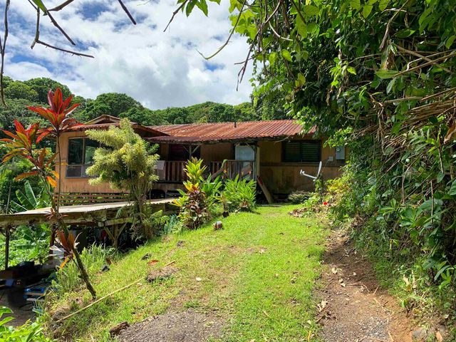 $514,900 | 13895 Hana Highway | Keanae