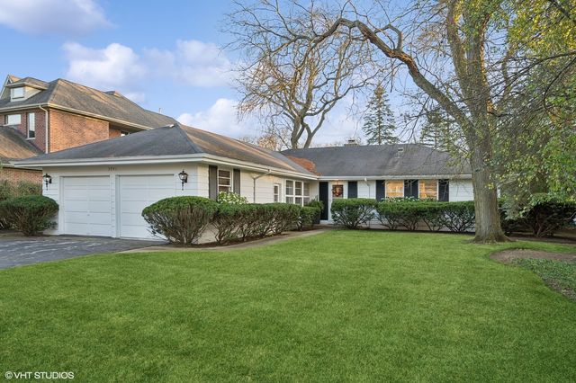 $699,000 | 3941 Fairway Drive | Wilmette