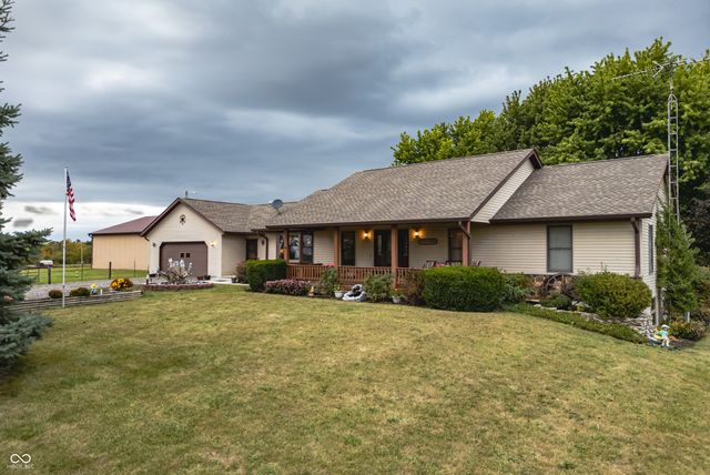 $650,000 | 5620 East 250 South | Lagro Township - Wabash County