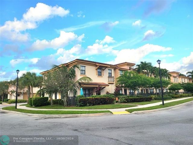 $3,150 | 6071 Grand Cypress Circle West | Regency Lakes at Coconut Creek