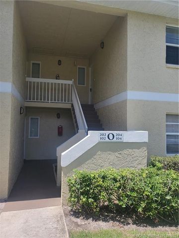 $2,000 | 1552 Southeast Royal Green Circle, Unit 204 | Midport Place Condominiums