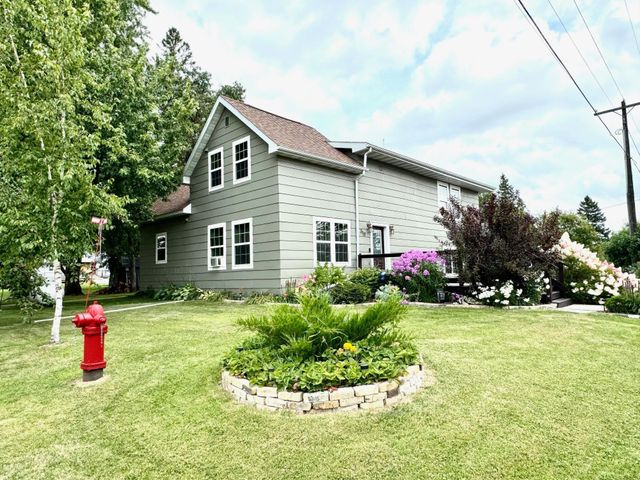 $249,900 | 310 Spruce Avenue | Middle River