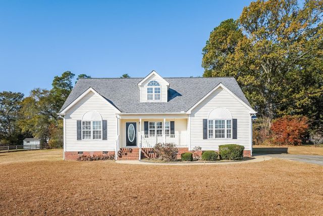 $2,110 | 2330 Sumter Drive | Lancaster Place