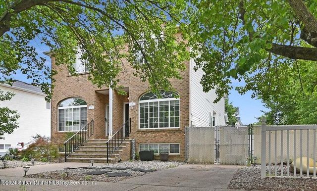 $875,000 | 176 Camden Avenue | Tottenville