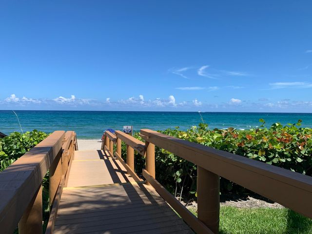 $11,000 | 3115 South Ocean Boulevard, Unit 1002 | Highland Beach