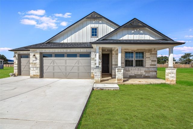 $435,995 | 226 Great Northern Drive | Cedar Creek