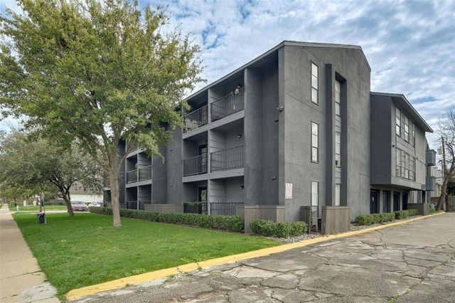 $850 | 2722 Throckmorton Street, Unit 308 | Lovers Lane