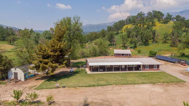 $415,000 | 36804 Dunlap Road