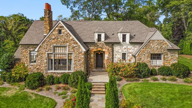 $2,995,000 | 2304 Valley Brook Road | Woodmont Estates