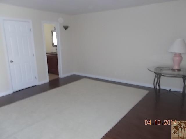 a very nice looking room with a ceiling fan