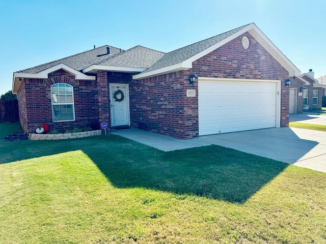 $195,500 | 1921 99th Street | Lubbock